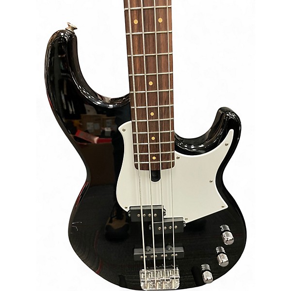 Used Yamaha BROADBASS BB234 Black Electric Bass Guitar