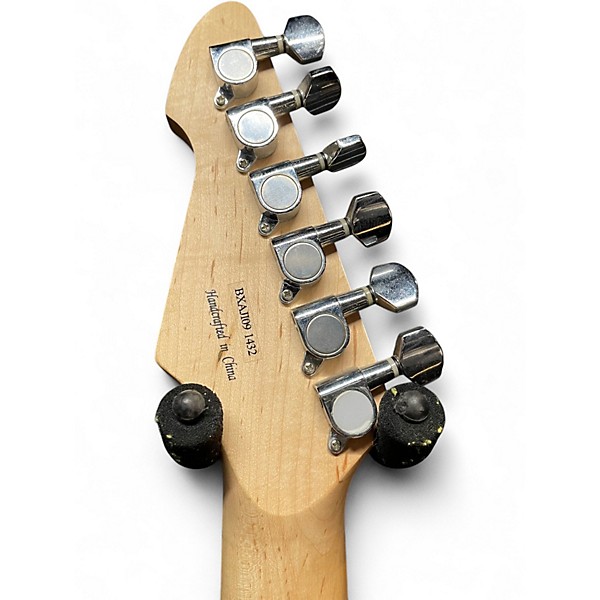 Used Peavey Rockmaster Black and White Solid Body Electric Guitar