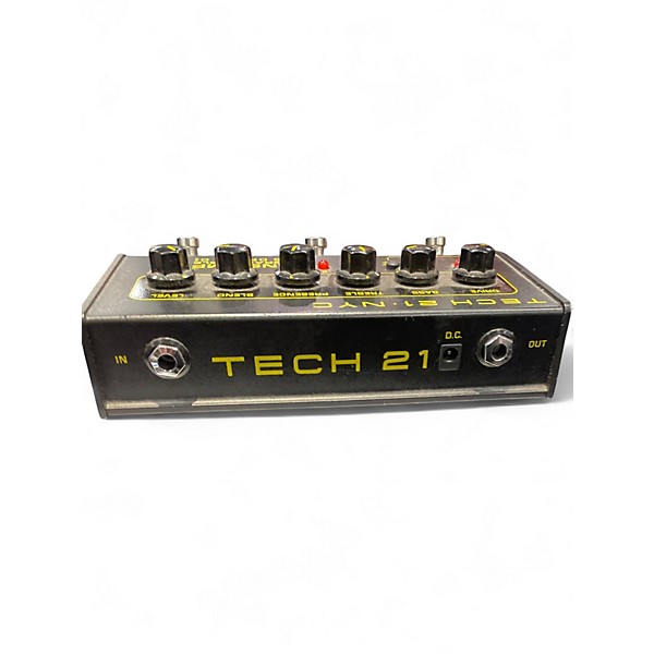 Used Tech 21 SansAmp Programmable Bass Driver DI Effect Pedal