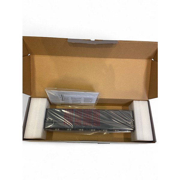 Used Appled Research And Tech (art) S8 8-Channel Balanced Mic Splitter Audio Converter