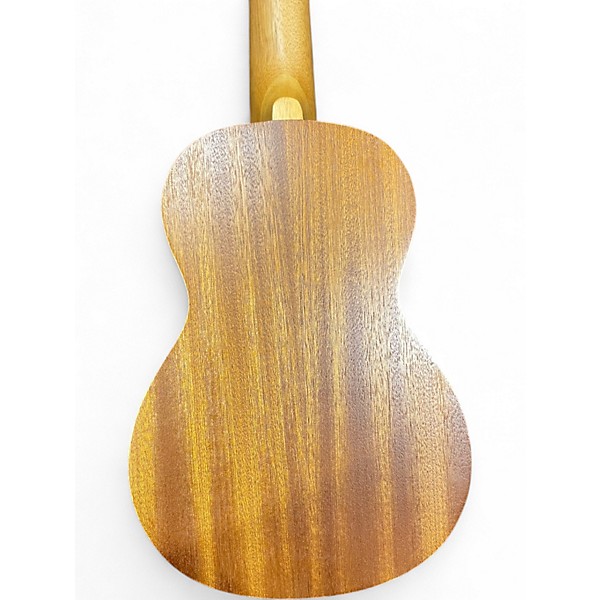 Used Mahalo U30 Soprano Natural Ukulele