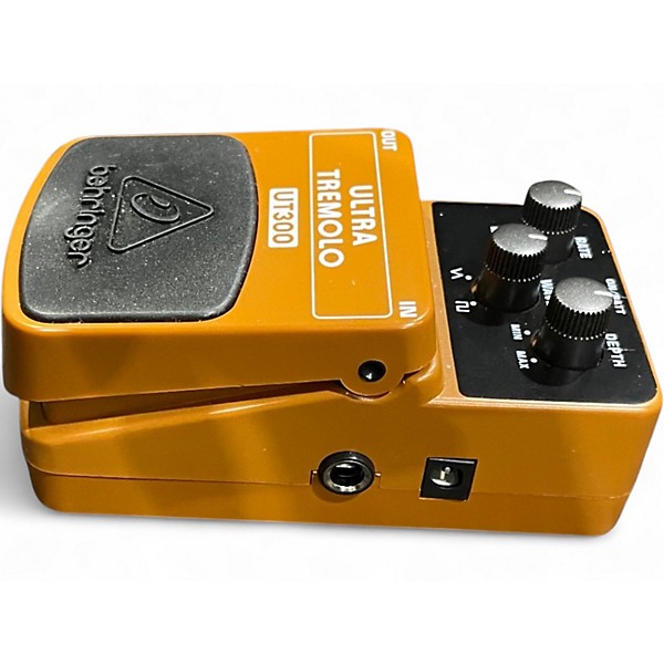 Used Behringer UT300 Ultra Tremolo Effect Pedal