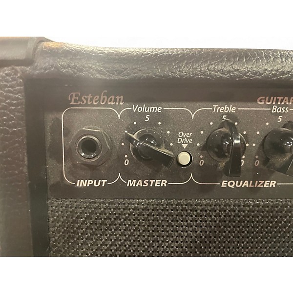 Used Esteban G-10 Battery Powered Amp