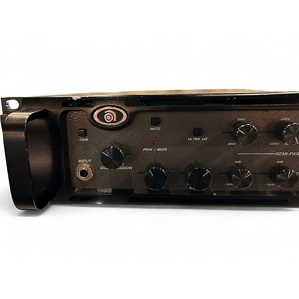 Used Ampeg SVT-6 PRO 1100-Watt Bass Amp Head Bass Amp Head