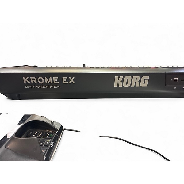 Used KORG Krome 88 Key Keyboard Workstation