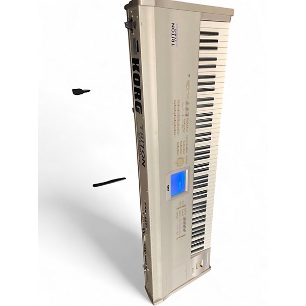 Used KORG Triton Studio 88 Key Keyboard Workstation