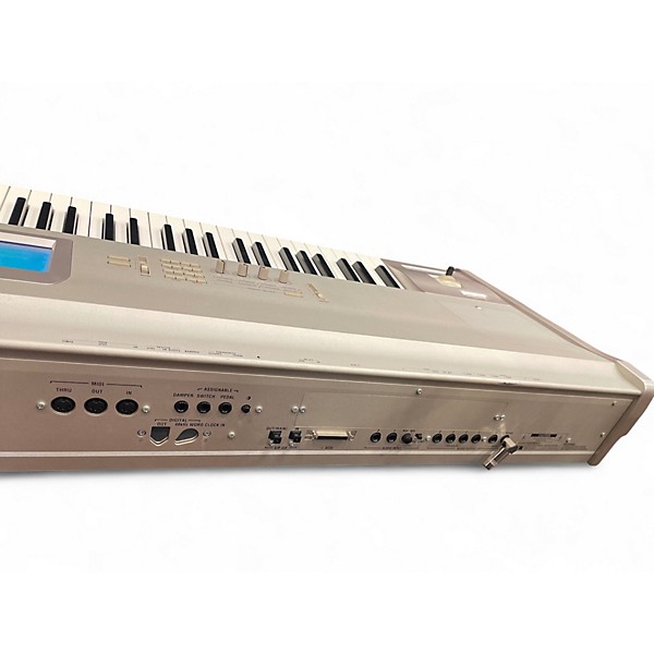 Used KORG Triton Studio 88 Key Keyboard Workstation