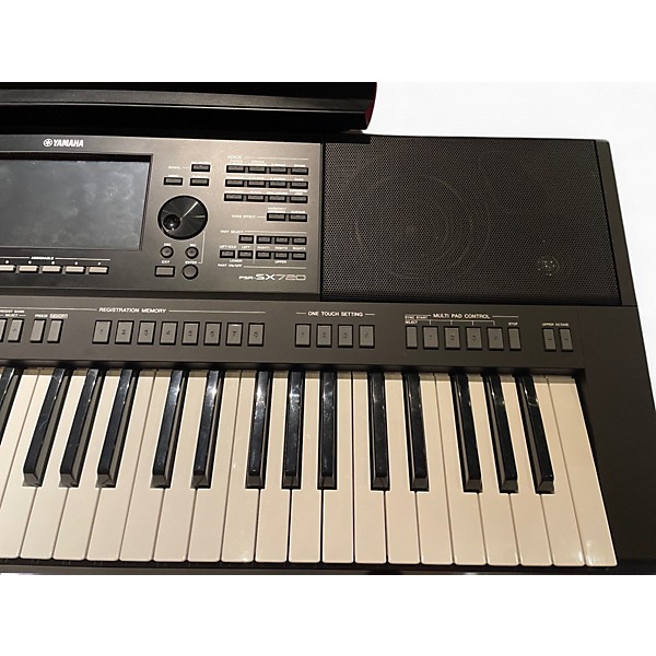 Used Yamaha PSRSX720 Digital Piano
