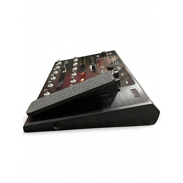 Used Line 6 HELIX Effect Processor