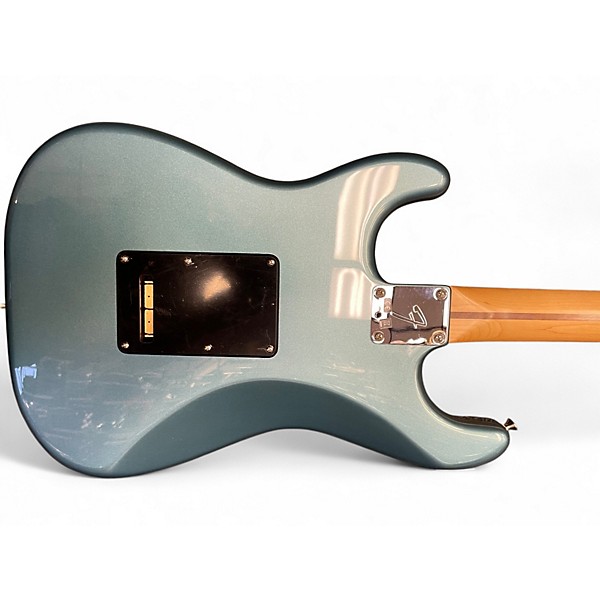 Used 2018 Fender Player Stratocaster HSS Floyd Rose Lake Placid Blue Solid Body Electric Guitar