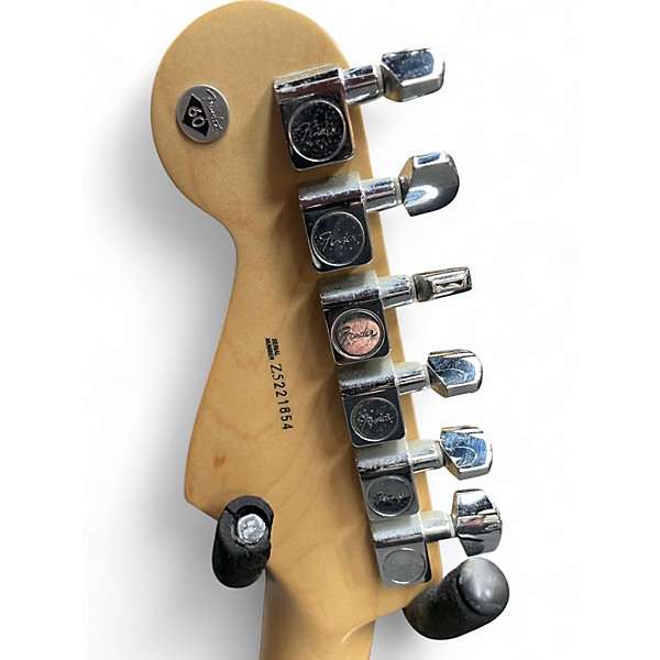 Used 2005 Fender AMERICAN STRATOCASTER Olympic White Solid Body Electric Guitar