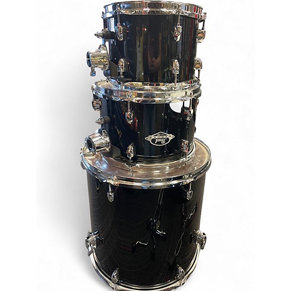 Used Pearl 5 Piece Export Series 5-Piece Drum Kit Black and Silver Drum Kit