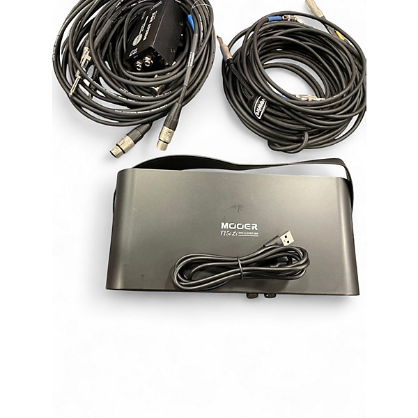 Used Mooer F15i Battery Powered Amp