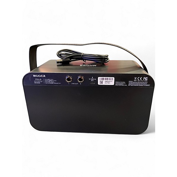 Used Mooer F15i Battery Powered Amp