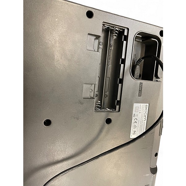 Used Zoom Livetrak L-8 Unpowered Mixer