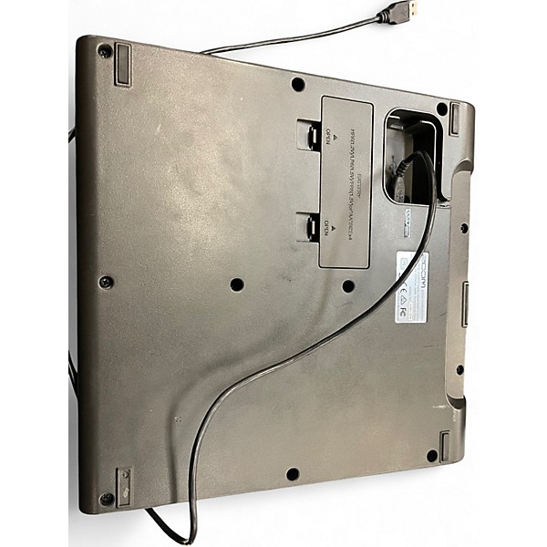 Used Zoom Livetrak L-8 Unpowered Mixer