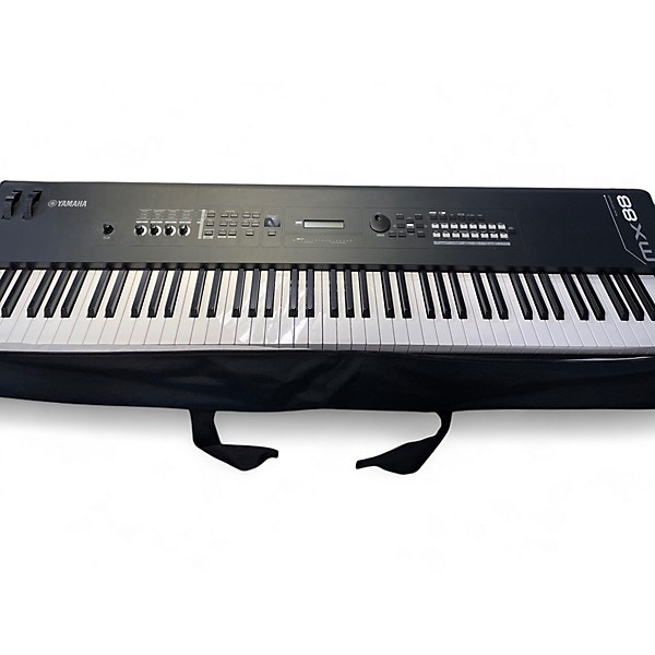 Used Yamaha MX88 Synthesizer