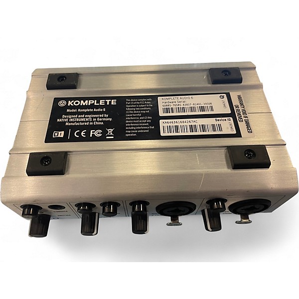 Used Native Instruments KOMPLETE AUDIO 6 Audio Interface