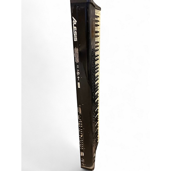 Used Alesis QS8.1 Keyboard Workstation