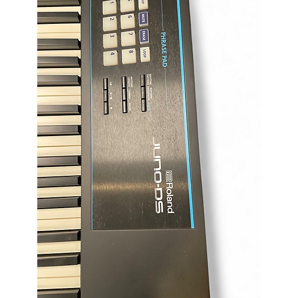 Used Roland JUNO DS88 Keyboard Workstation