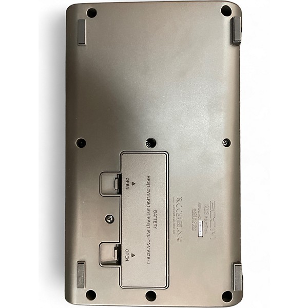 Used Zoom R12 MultiTrack Recorder