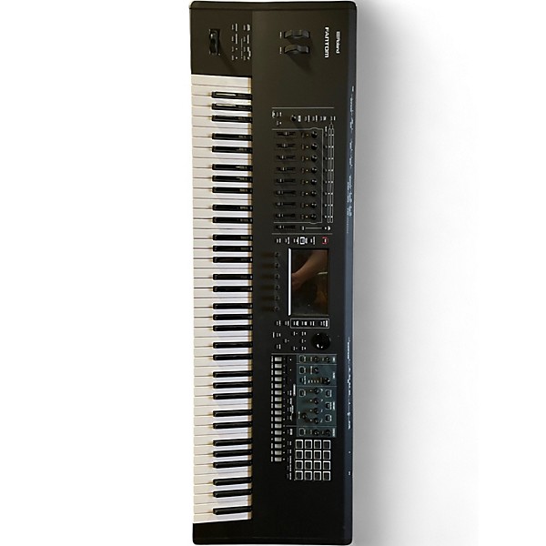 Used Roland Fantom 7 Keyboard Workstation