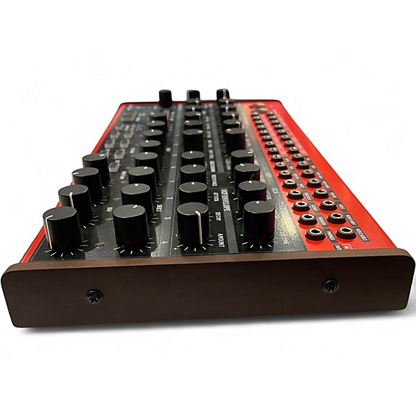 Used Behringer spice Synthesizer