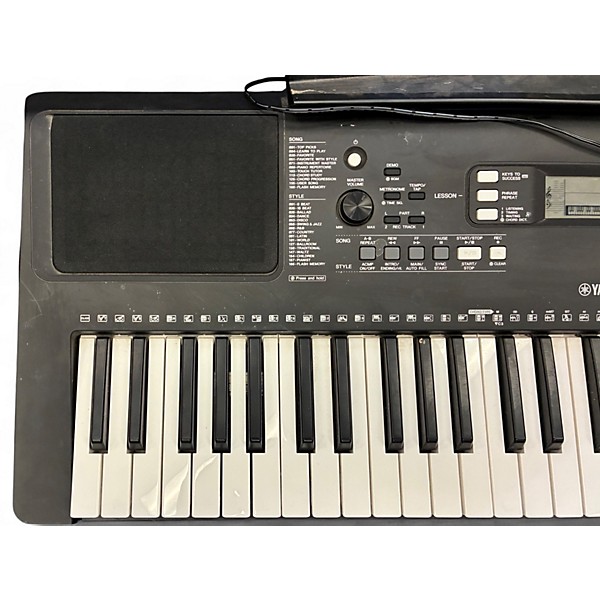 Used Yamaha PSRE363 61 Key Portable Keyboard