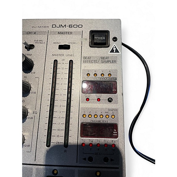 Used Pioneer DJ DJM600 DJ Mixer