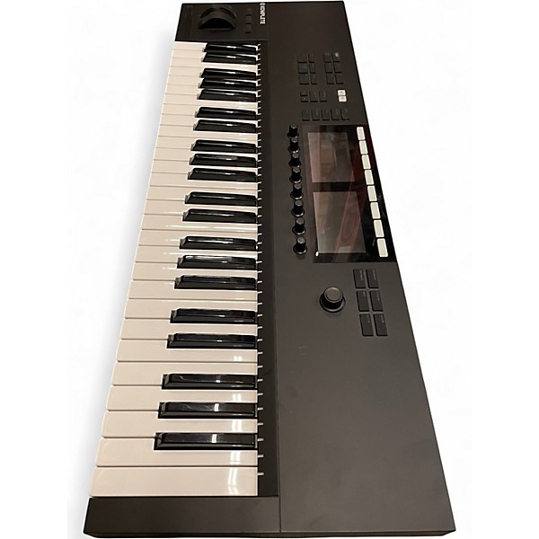 Used Native Instruments Komplete Kontrol S49 MK2 MIDI Controller