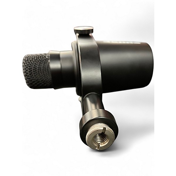 Used Shure MV7 Dynamic Microphone