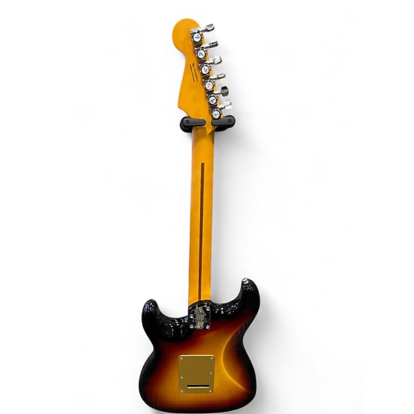 Used Fender AMERICAN ULTRA II STRATOCASTER ULTRABURST Solid Body Electric Guitar