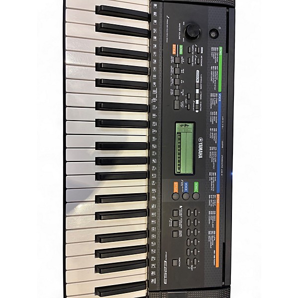 Used Yamaha PSRE253 61 Key Portable Keyboard