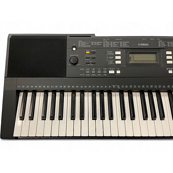 Used Yamaha PSRE343 61 Key Portable Keyboard