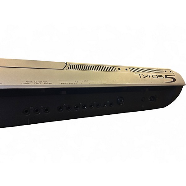 Used Yamaha Tyros 5 76 Key Arranger Keyboard