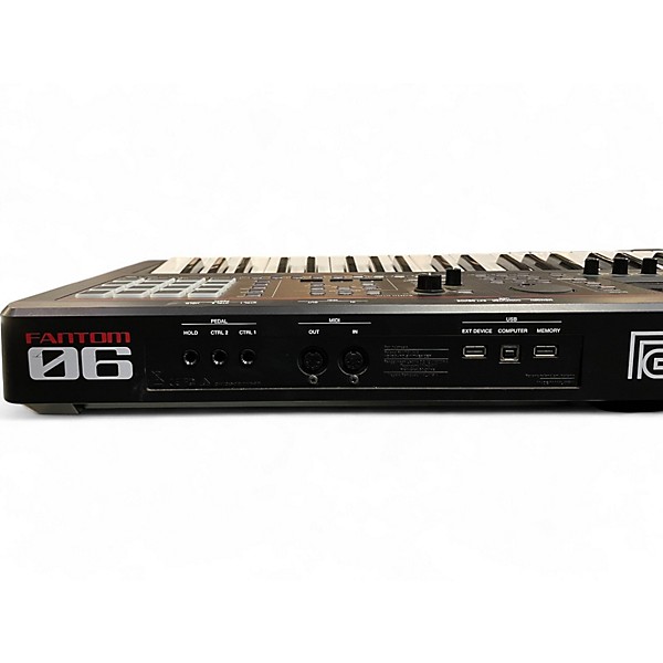 Used Roland Fantom 06 Keyboard Workstation