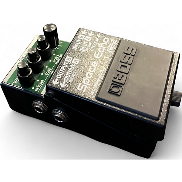 Used BOSS RE-2 Effect Pedal