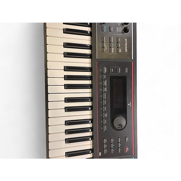 Used Roland JUNO-DS61 Keyboard Workstation