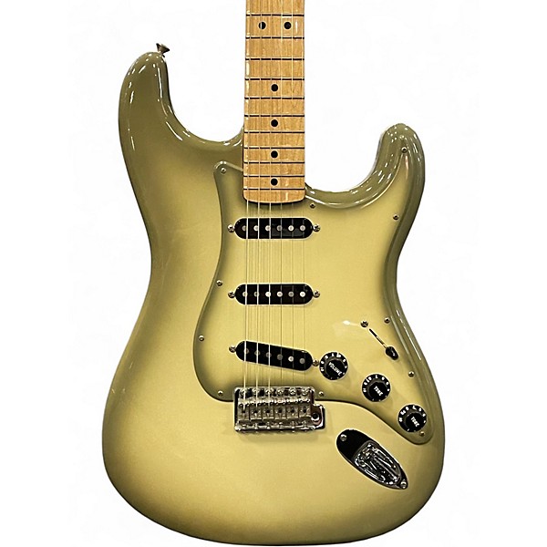 Used Fender STRATOCASTER LIMITED EDITION Antigua Solid Body Electric Guitar