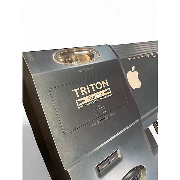 Used KORG Triton Extreme 76 Key Keyboard Workstation