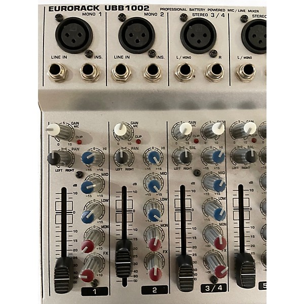 Used Behringer UBB1002 Battery Operated Mixer Unpowered Mixer