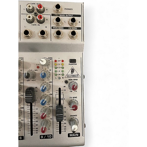 Used Behringer UBB1002 Battery Operated Mixer Unpowered Mixer