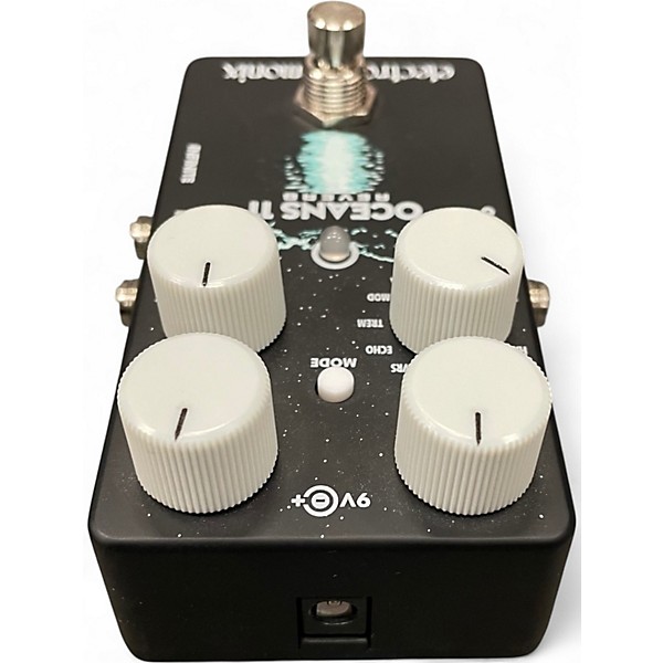 Used Electro-Harmonix Oceans 11  Reverb Effect Pedal
