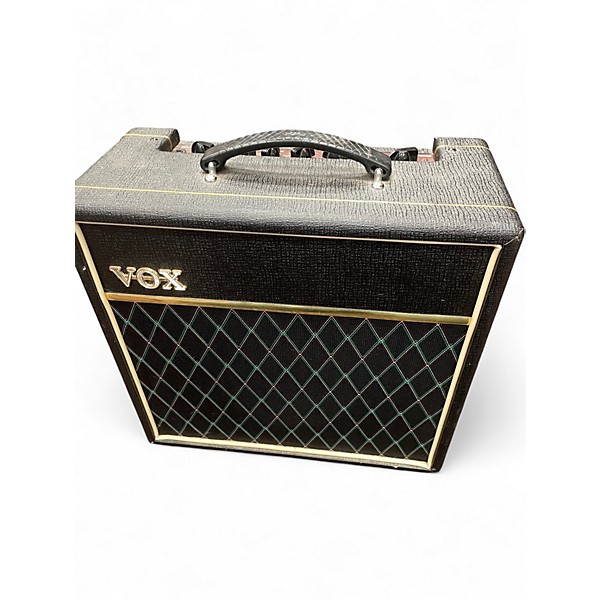 Used VOX V9168R Pathfinder 15R 15W 1X8 Guitar Combo Amp