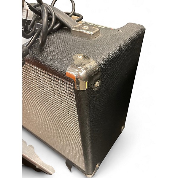 Used Fender Rumble 15 15W 1X8 Bass Combo Amp
