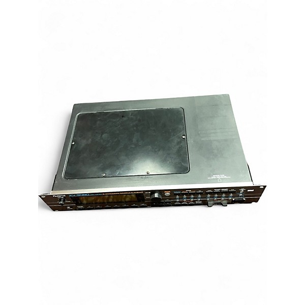 Used Roland XV5080 128 VOICE SYNTHESIZER MODULE Synthesizer