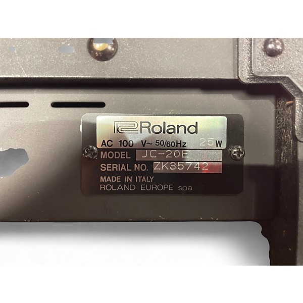 Vintage 1990s Roland Jazz Chorus-20 Guitar Cabinet