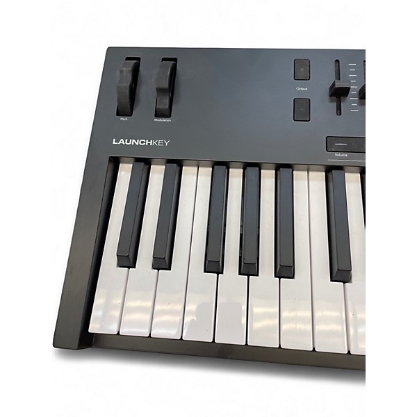 Used Novation Launchkey 61 Key MIDI Controller