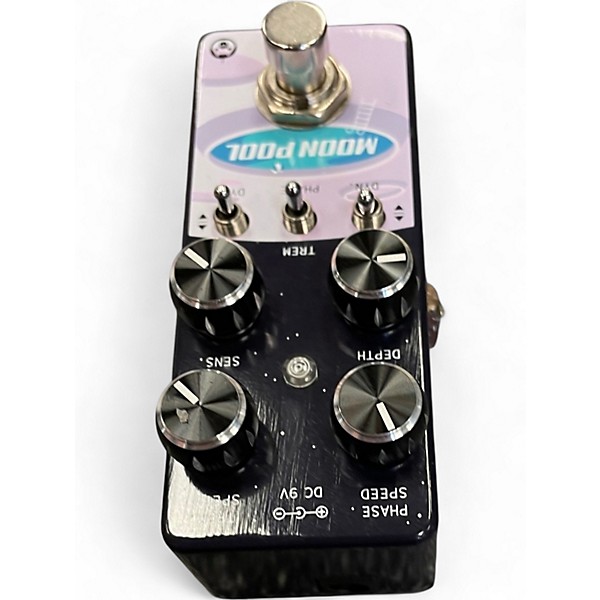 Used Pigtronix MOON POOL TREMOLO Effect Pedal