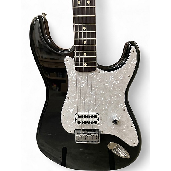 Used Fender Tom DeLonge Stratocaster Electric Guitar With Invader SH8 Pi Black Solid Body Electric Guitar